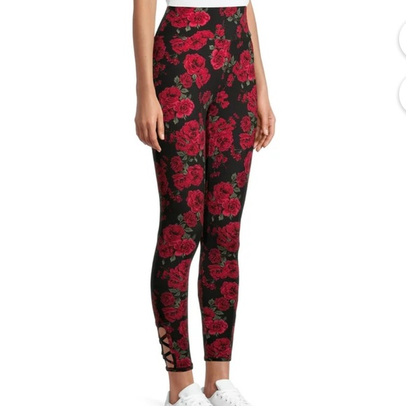 No Boundaries Other - 3/$15 No Boundaries Juniors' Macramé Leggings